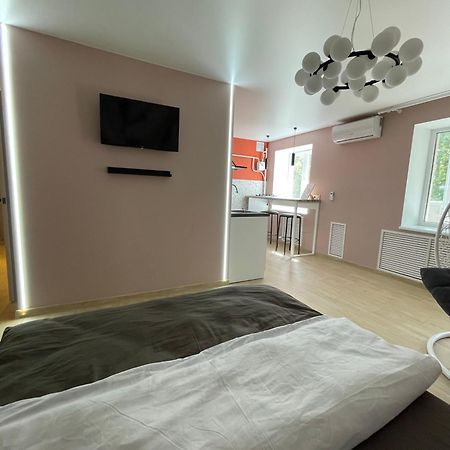 1 Кімн Квартира Тропікі Тихий Центр Černihiv Esterno foto